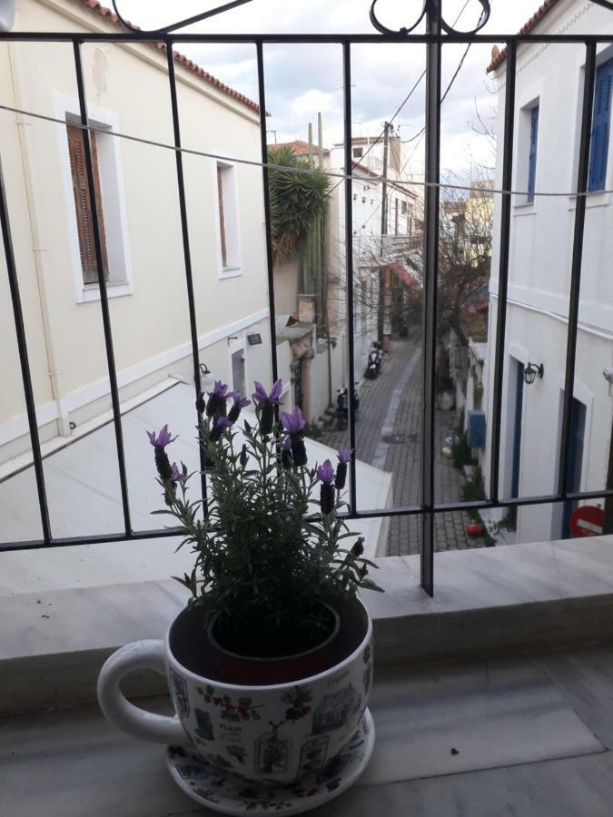 Aegina'S Flowers House מראה חיצוני תמונה